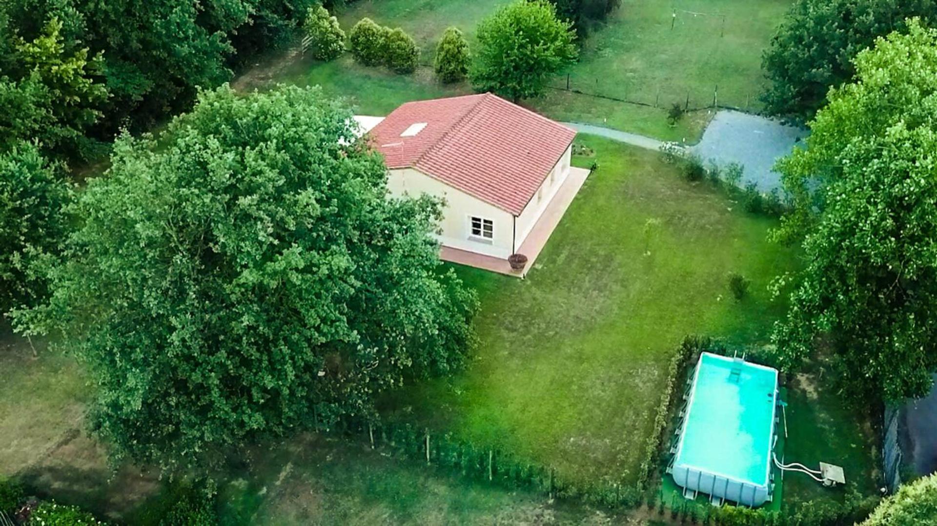 Bassotta, A Charming Villa